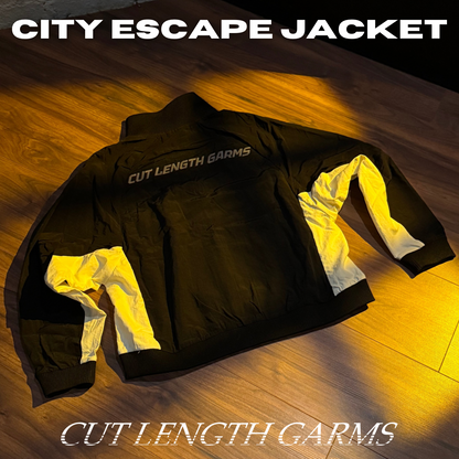 CITY ESCAPE JACKET + RELAXED FIT T-SHIRT BUNDLE